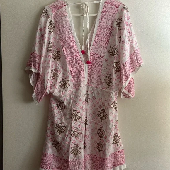 Floral Pink and White Beach cover up - Picture 3 of 5